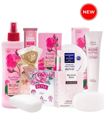 Large Rose Cosmetics set